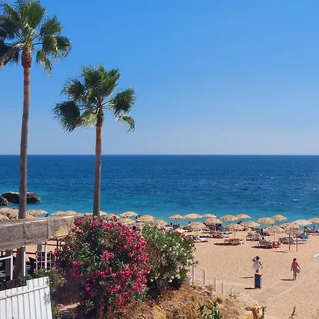 Oura Albufeira Beachside Retreat: Pool, Wi-Fi & Central Location Exterior photo