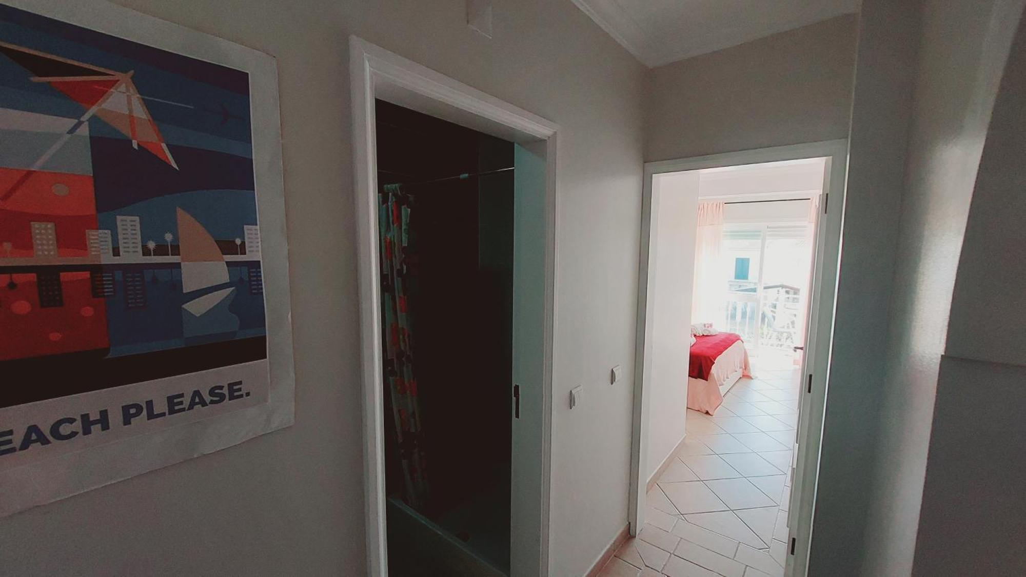 Apartment Oura Beachside Retreat: Pool, Wi-fi & Location *