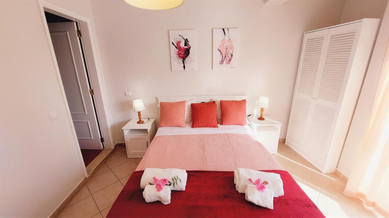 3 Bedroom In Oura With Amazing Pool At Walking Distance To Beach, Strip And Old Town, Wifi And Ac, Private