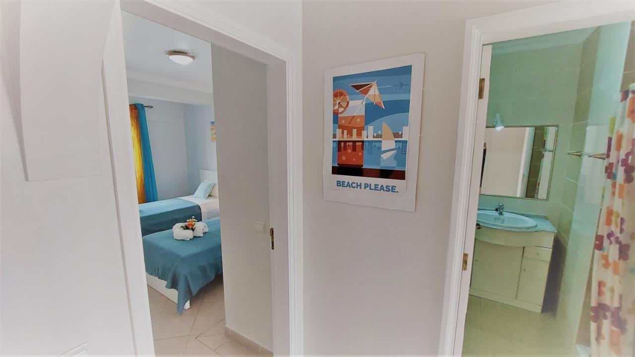 Appartement 3 Bedroom In Oura With Amazing Pool At Walking Distance To Beach, Strip And Old Town, Wifi And Ac, Private